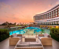 XORIA DELUXE HOTEL